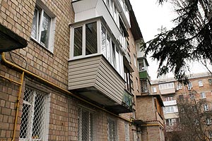 Kako se primjer balkona izračunava površina balkona
